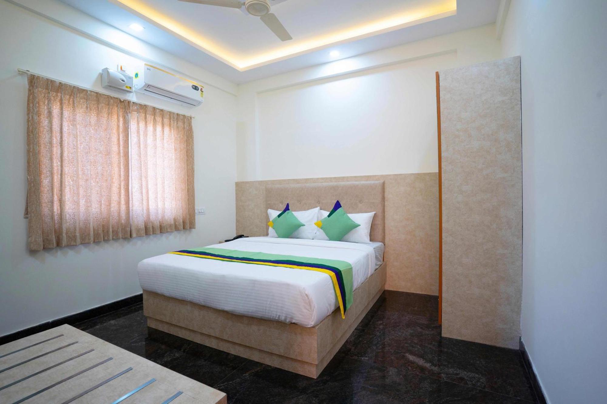 Treebo Galaxy Kings Suites, Hebbal Bangalore Eksteriør bilde