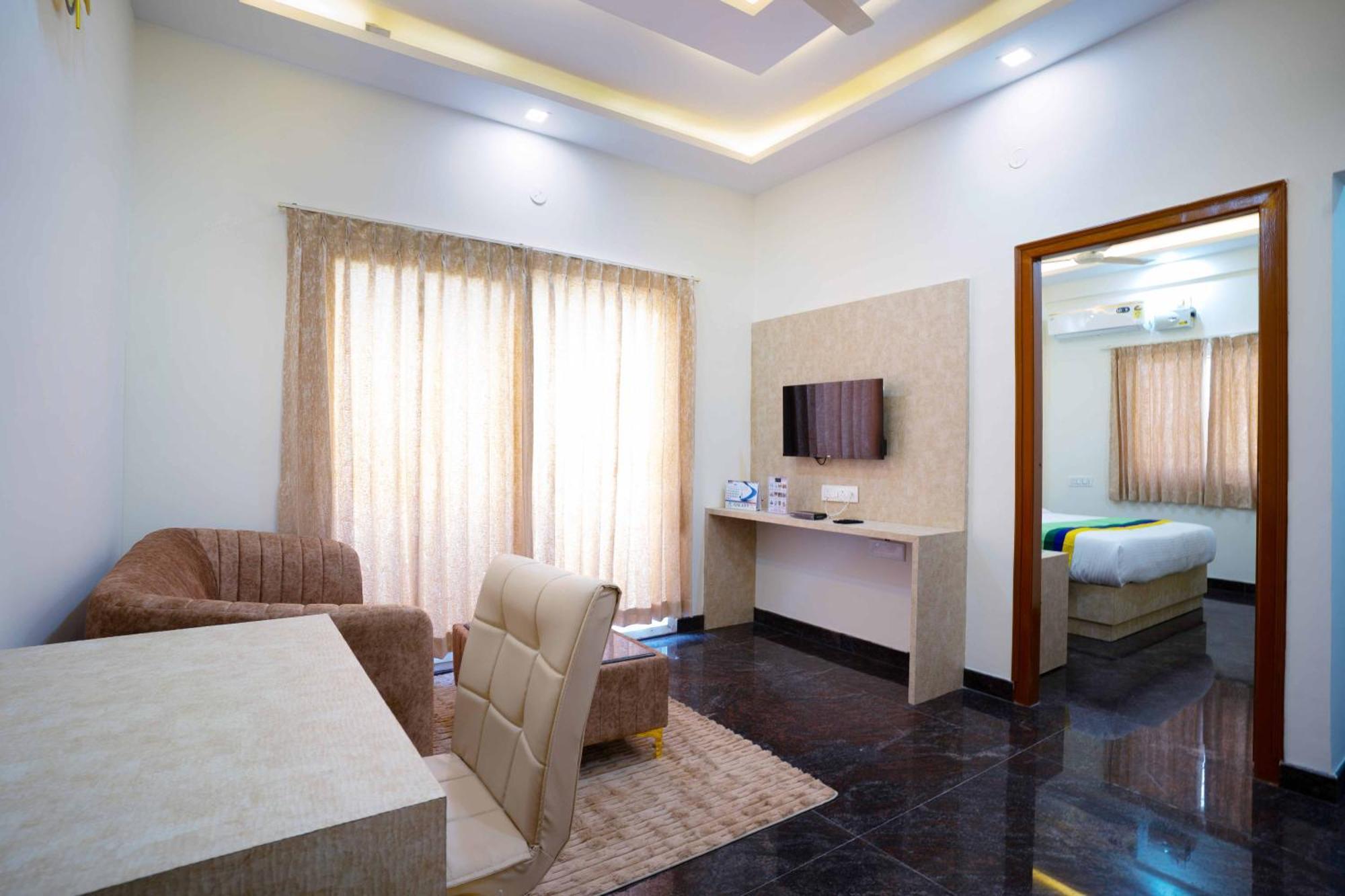 Treebo Galaxy Kings Suites, Hebbal Bangalore Eksteriør bilde